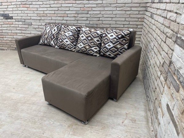 Уценка! 40/002  Челси (30) угловой диван-кровать коричневый/подушки ромб коричневый