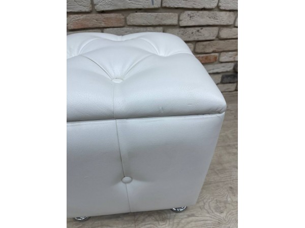 40/008 пуф ЭКО белая кожа