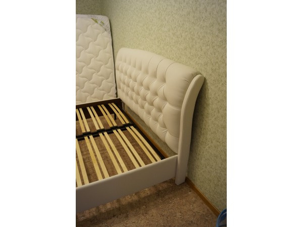 Кровать Афина 2 velvet lux 22