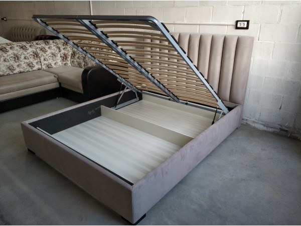 Кровать Эстетика